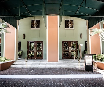 the mutiny hotel