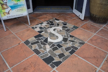 hotel shelley
