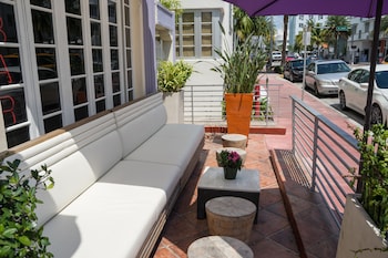 hotel shelley