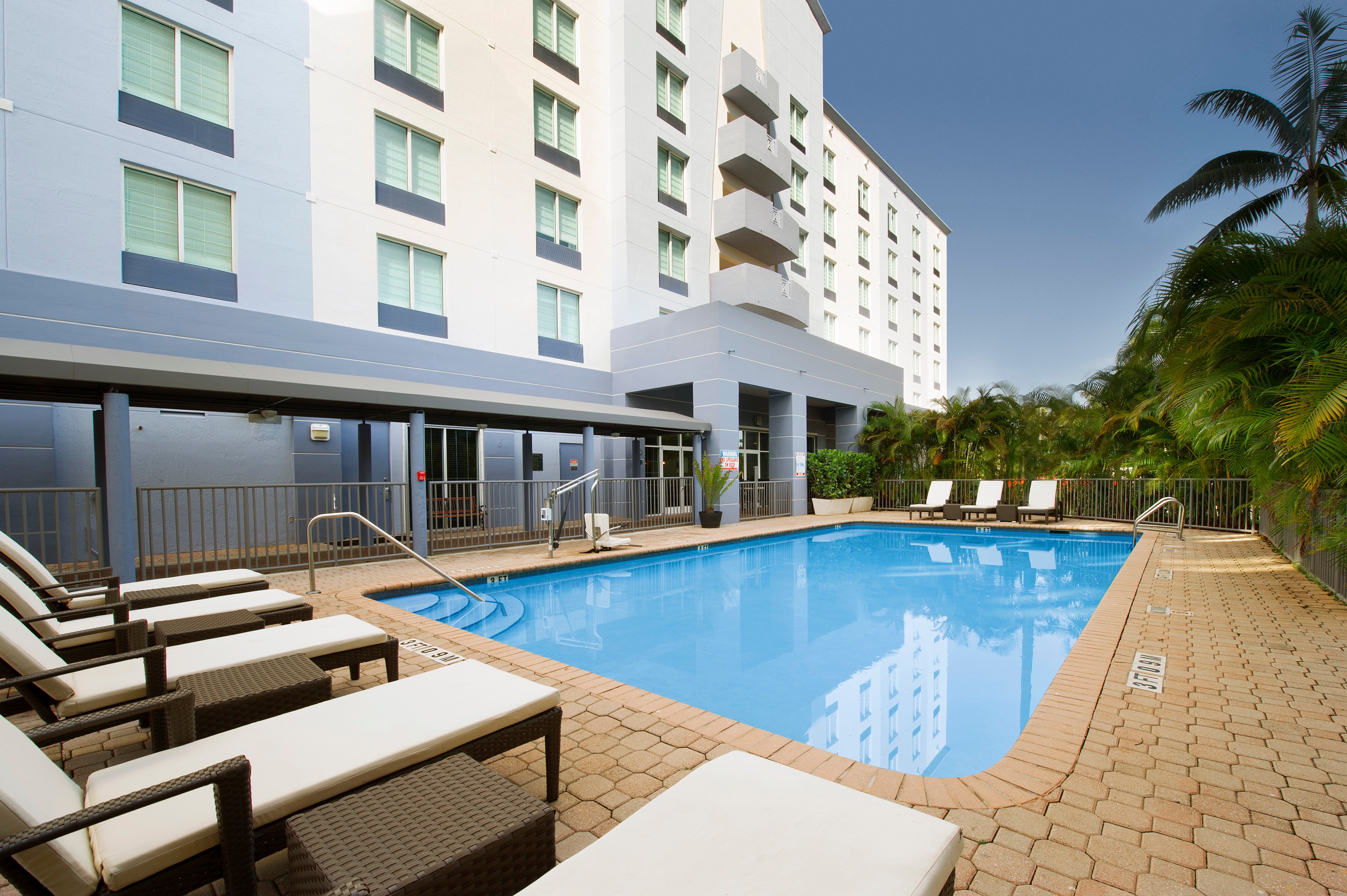 holiday inn miami doral area by ihg