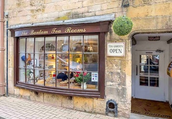 camside chipping campden taswell retreats