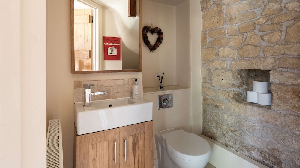 camside chipping campden taswell retreats