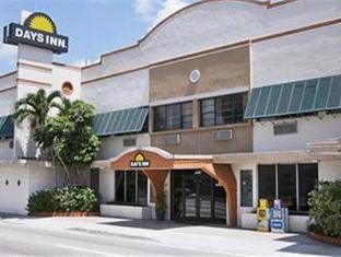 Days Inn By Wyndham Miami Airport North,Miami>>Hialeah,2 star