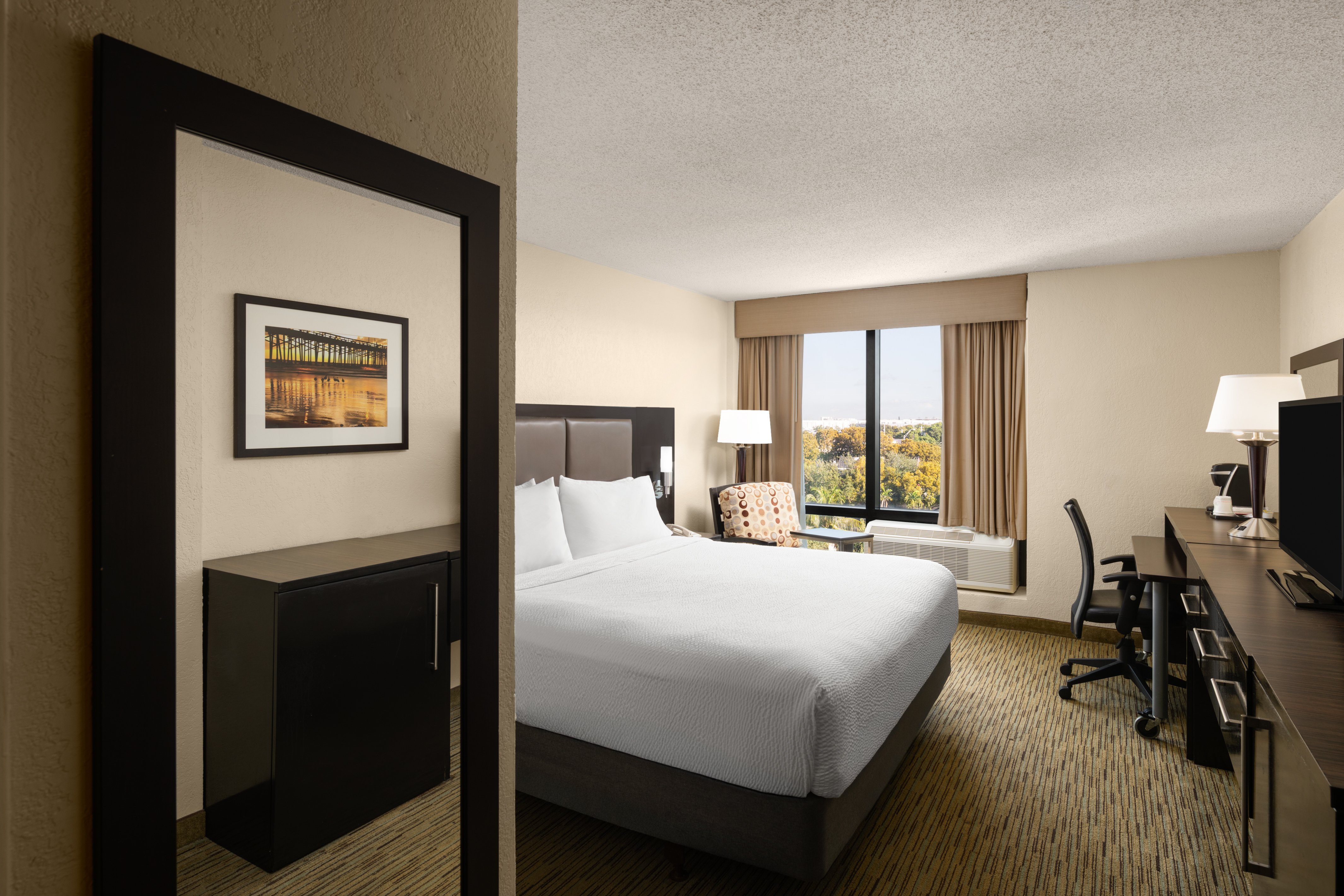 holiday inn miami international airport by ihg