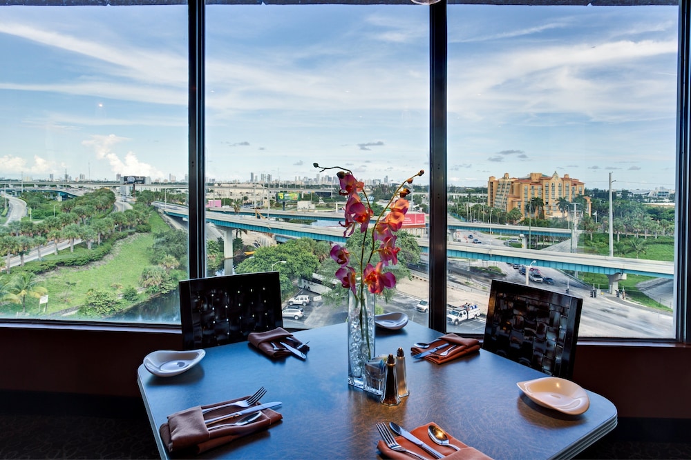 holiday inn miami international airport by ihg