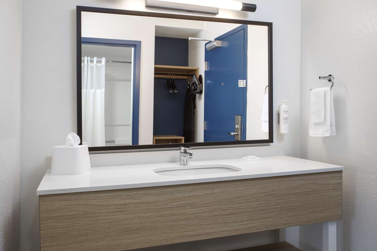 spark by hilton miami doral