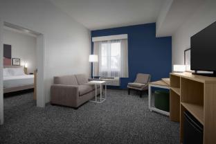 spark by hilton miami doral