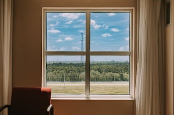 Miccosukee Casino & Resort,Next To A Golf Course,3 star