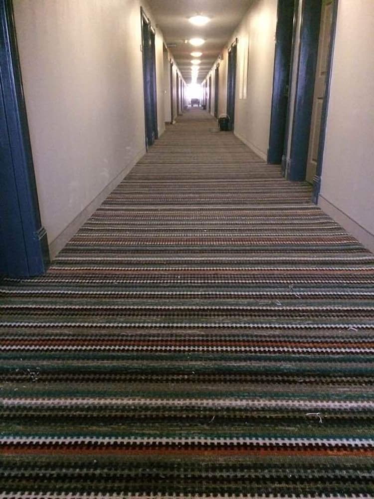 country inn and suites by radisson salina ks