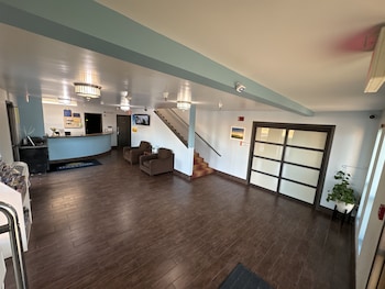 days inn by wyndham salina i 70