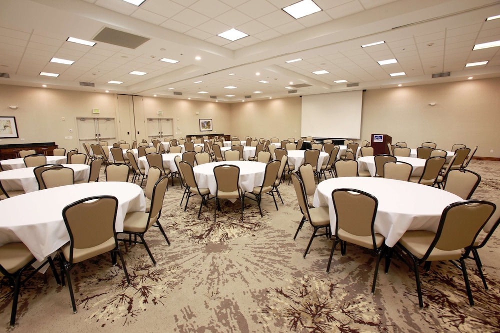 hampton inn and suites boise nampa at the idaho center