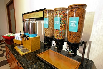 hampton inn and suites boise nampa at the idaho center