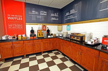 hampton inn and suites boise nampa at the idaho center