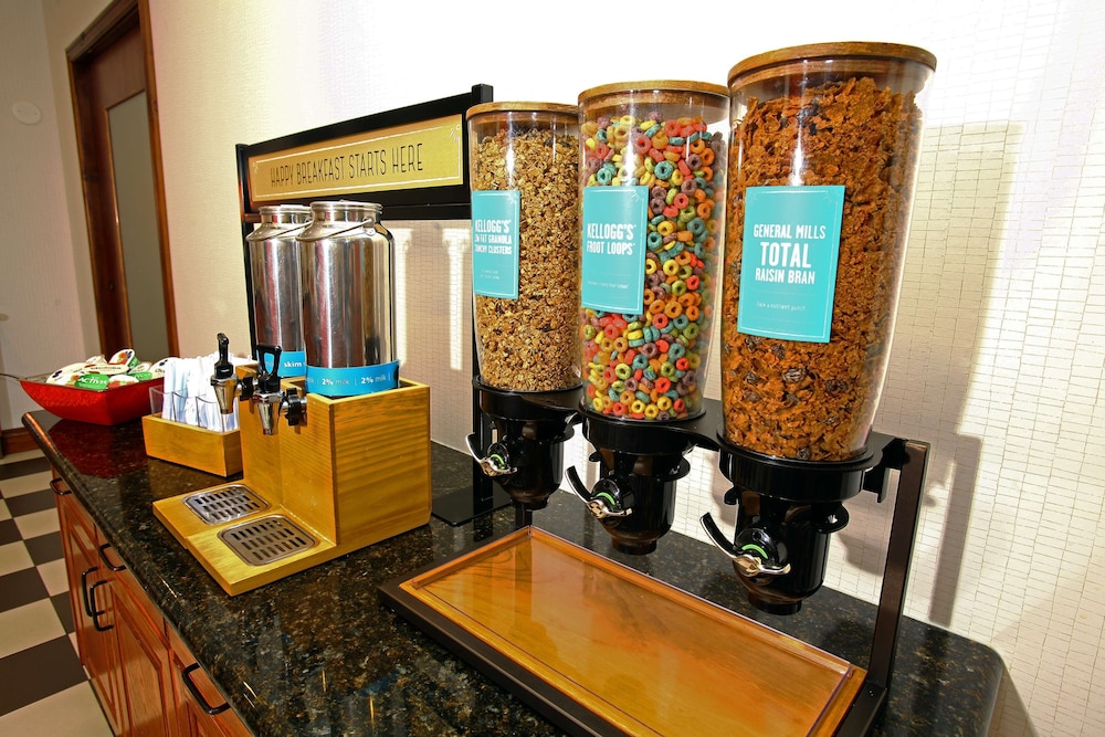 hampton inn and suites boise nampa at the idaho center