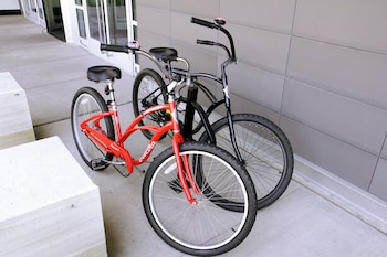 The Hotel At Kirkwood Center,Cedar Rapids - Iowa City>>Cedar Rapids,4 star