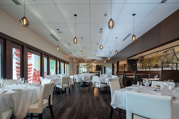 the hotel at kirkwood center