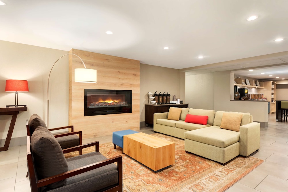 country inn and suites by radisson cedar rapids airport ia