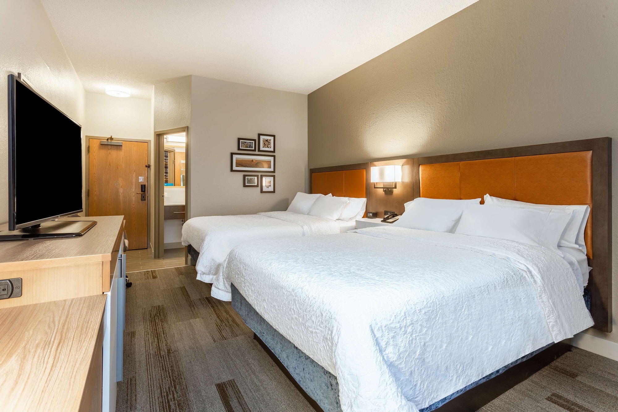 hampton inn cedar rapids