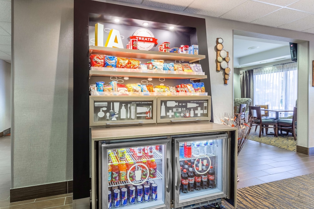 hampton inn cedar rapids