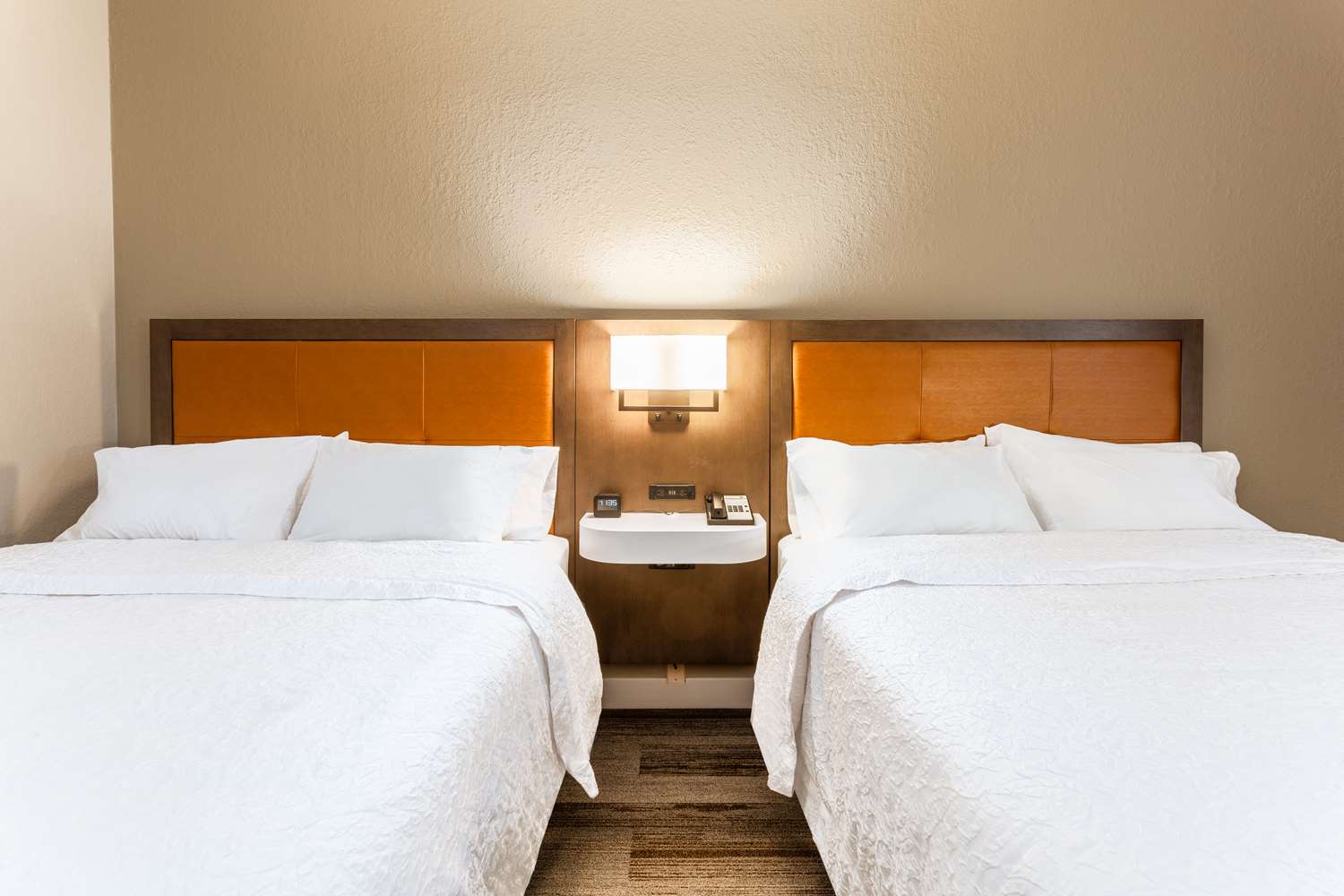 hampton inn cedar rapids