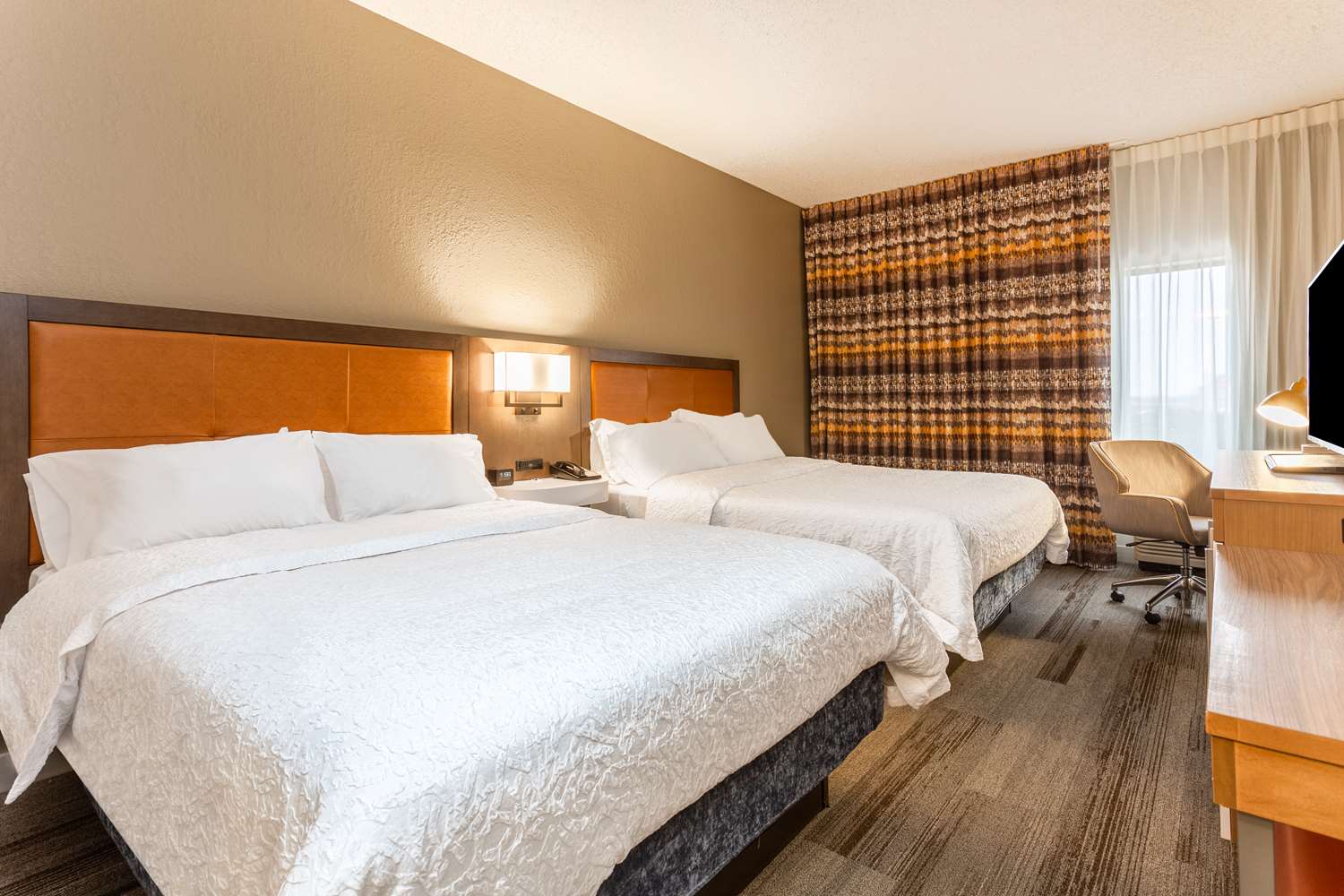 hampton inn cedar rapids