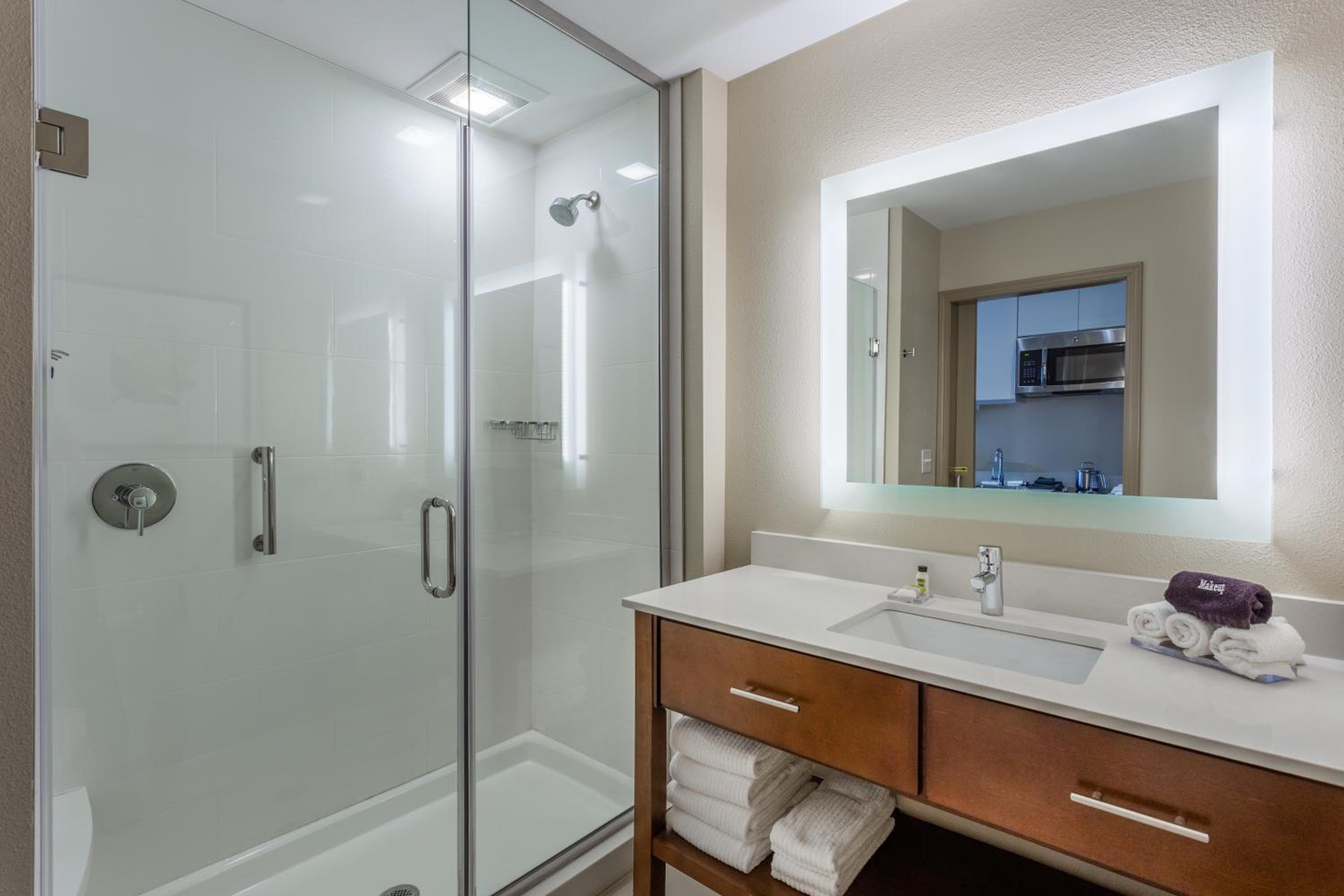 candlewood suites fargo south medical center an ihg hotel