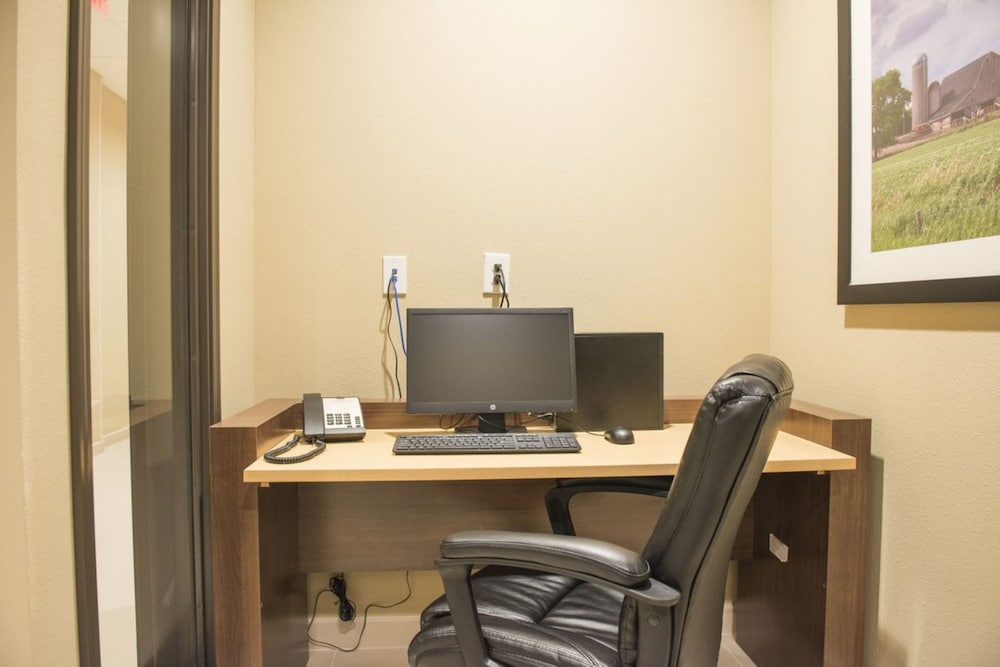 candlewood suites fargo south medical center an ihg hotel