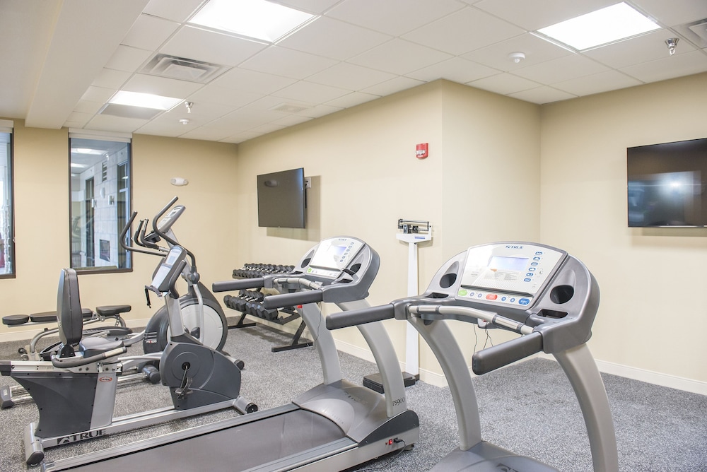 candlewood suites fargo south medical center an ihg hotel