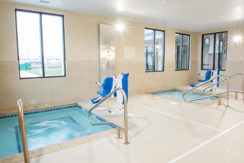 candlewood suites fargo south medical center an ihg hotel