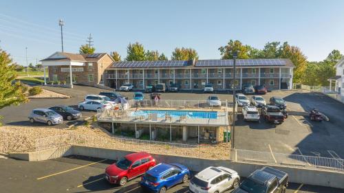 econo lodge inn and suites lake of the ozarks