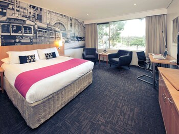 mercure north melbourne