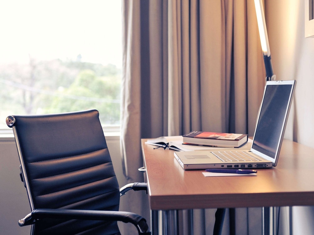 mercure north melbourne