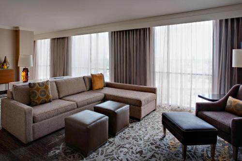 marriott san antonio riverwalk