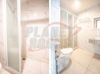 8rooms grand kamala lagoon
