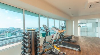 8rooms grand kamala lagoon