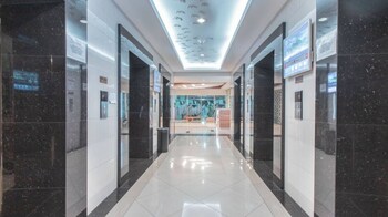 8rooms grand kamala lagoon
