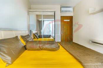 8rooms grand kamala lagoon