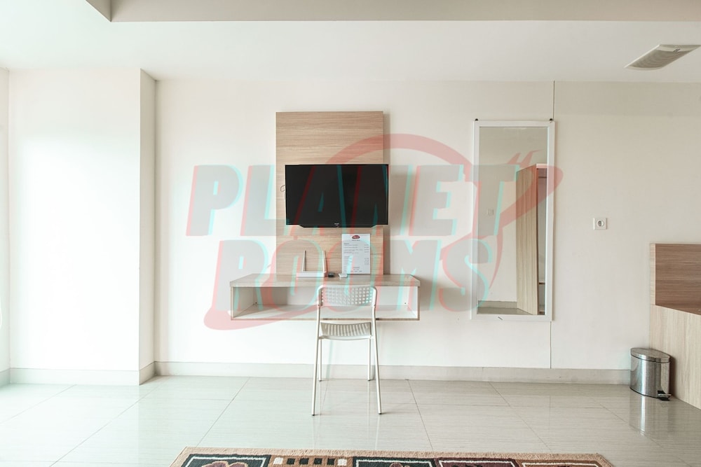 8rooms grand kamala lagoon