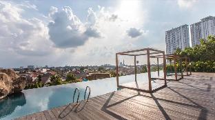 8rooms grand kamala lagoon