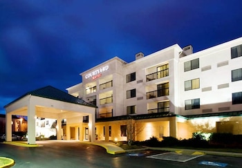 courtyard by marriott harrisonburg