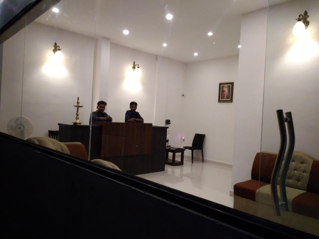 Hotel Highrange Plaza,Kumily>>Kattappana,3 star