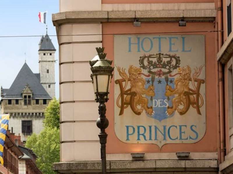 hotel the originals des princes chambery