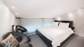 gangneung olraeendaol spa pension