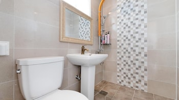 gangneung olraeendaol spa pension