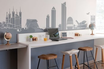 Kyriad Lyon Sud - Givors,Givors>>Chasse-Sur-Rhone,3 star