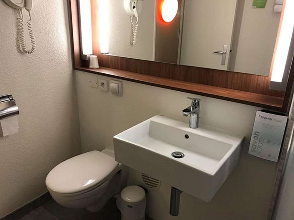 hotel campanile saint etienne est saint chamond