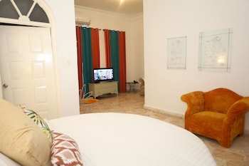 jamaica palace hotel