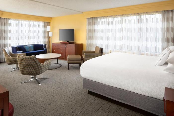 courtyard san francisco fishermans wharf