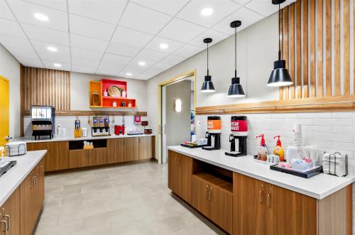 hampton inn daleville