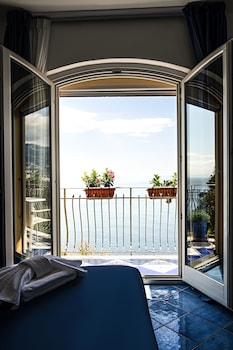 hotel villa pandora